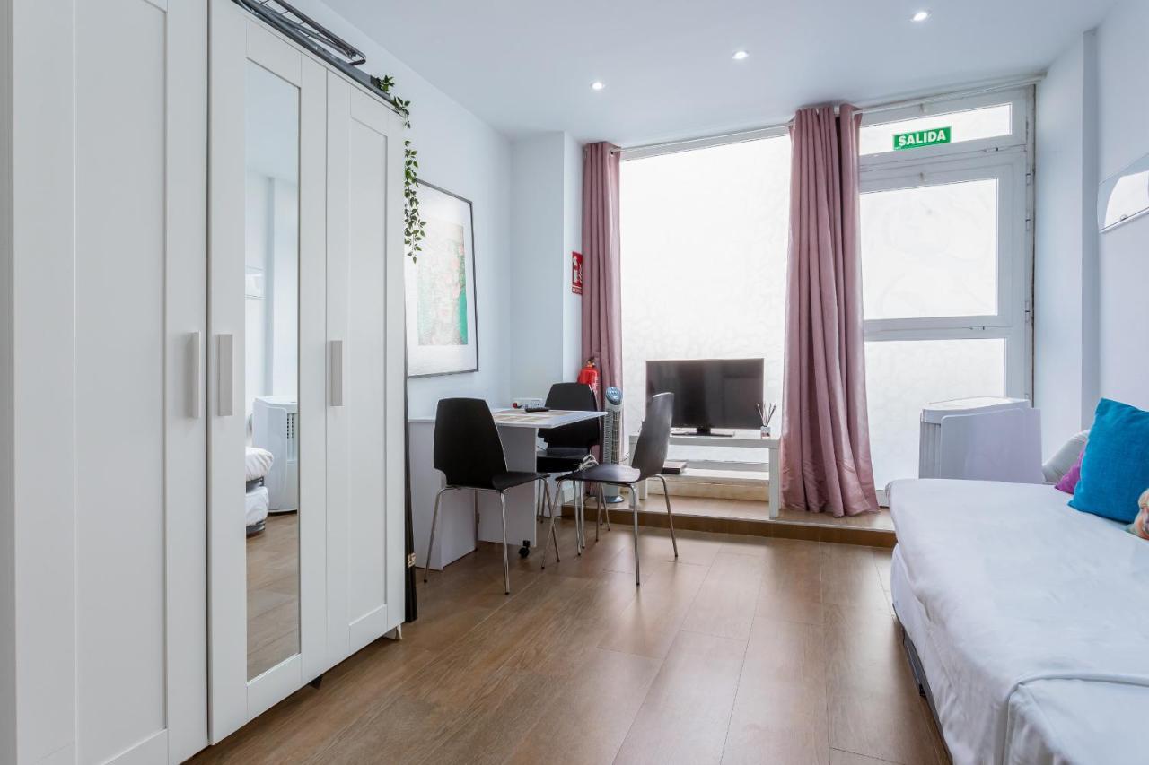 Aparteasy - Goya Ground Floor Studio Madrid Esterno foto
